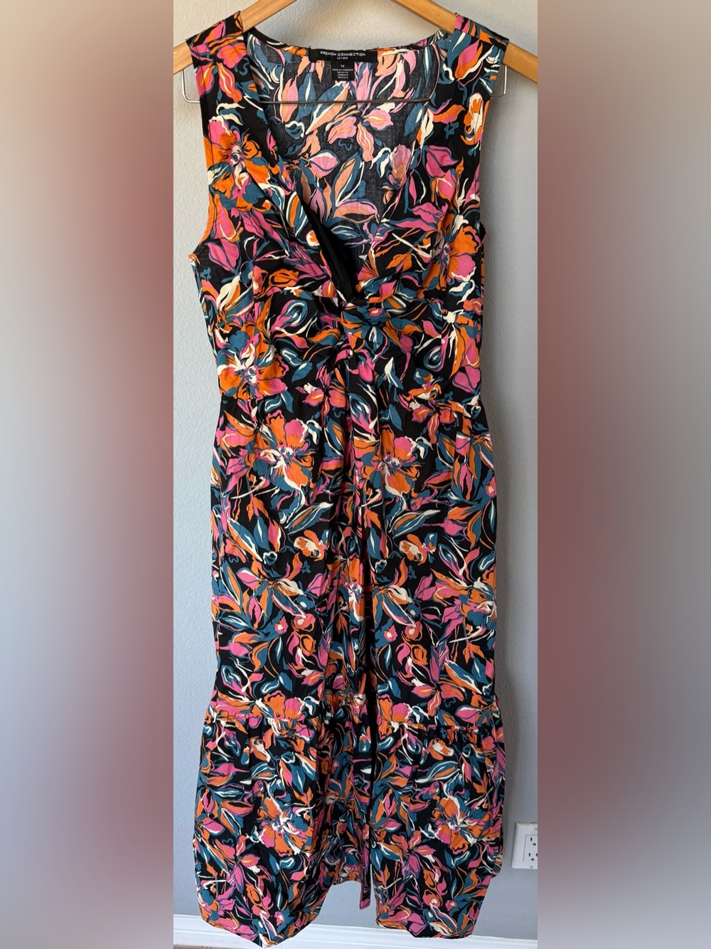 French Connection Floral Twist Front Maxi Dress • Size M